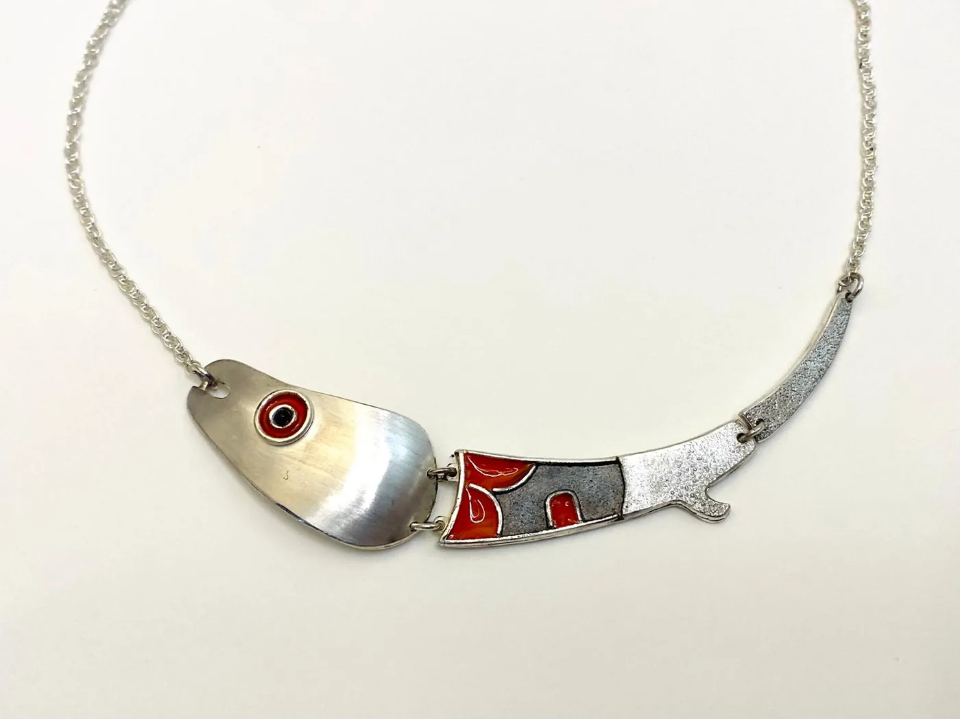Silver necklace with red enamel