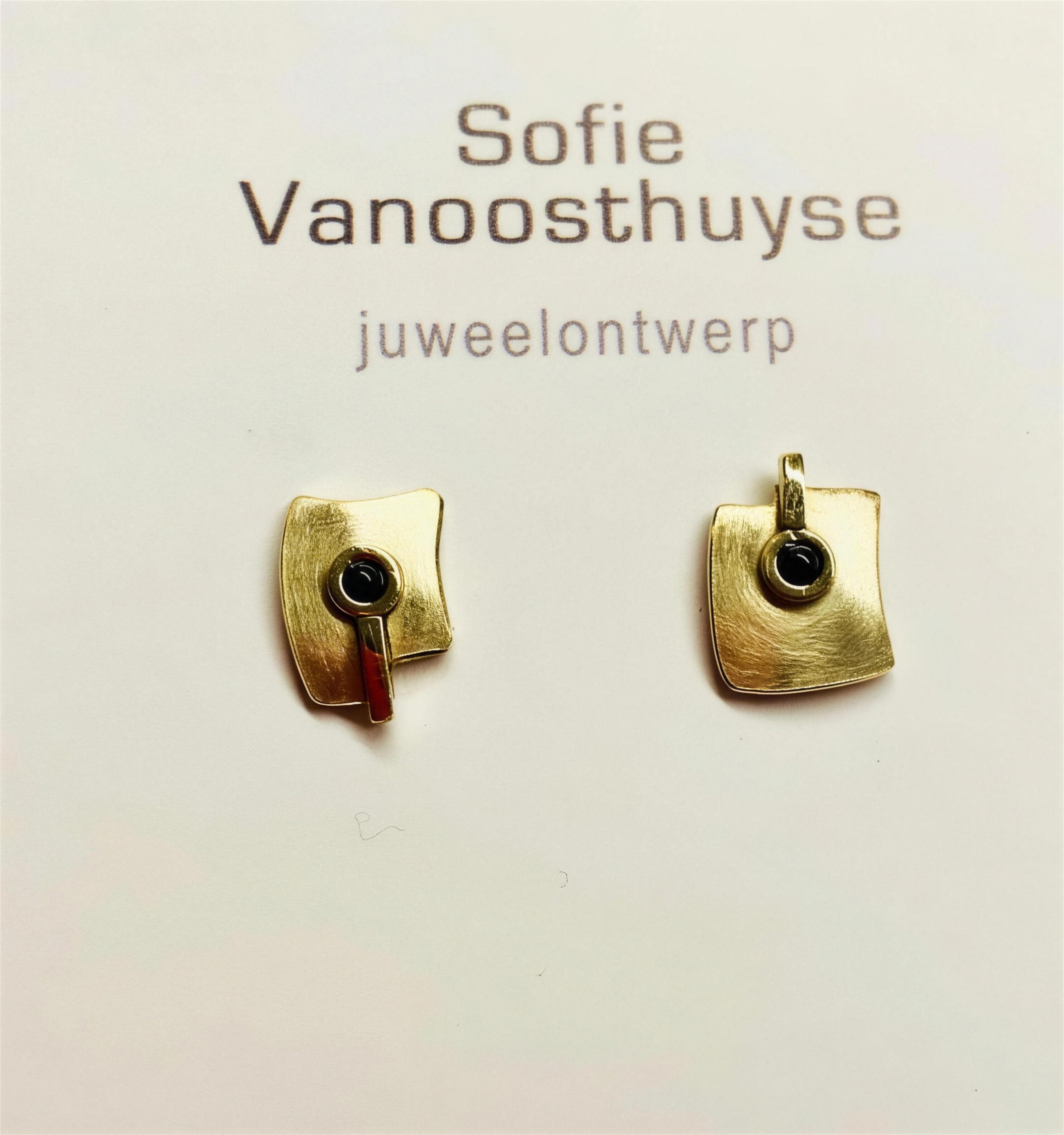 Gold piece